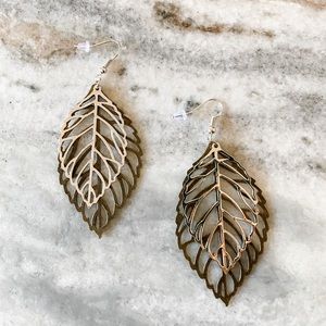 Paparazzi Double Leaf Earrings